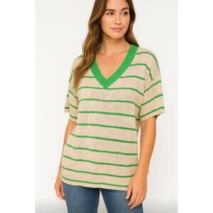 Hyped Unicorn Women’s Beige Green Striped V-Neck‎ Lightweight Knit Top S/M